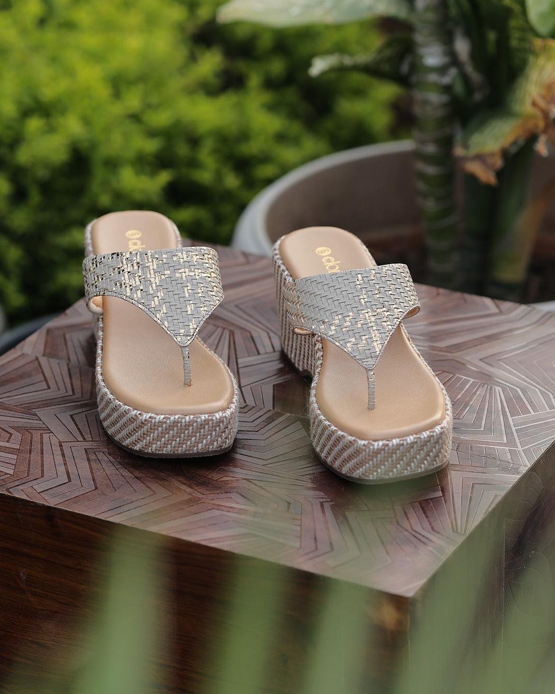 Inaaya jute wedges