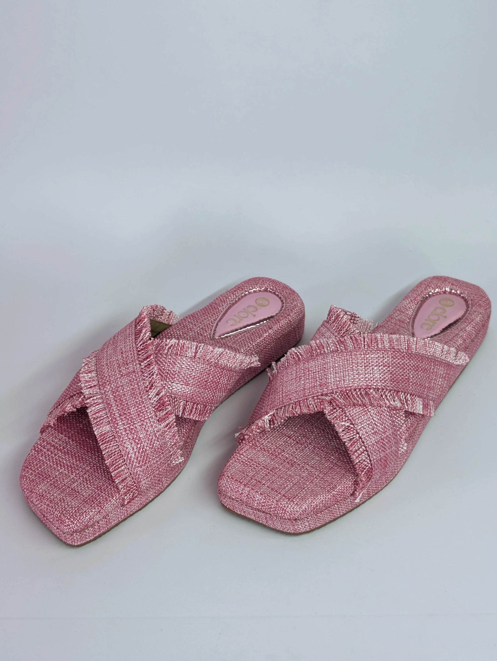 Sahara Dune platforms